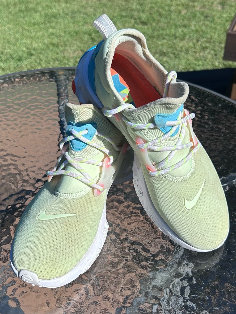 Nike Men’s Size 9 React Presto Psychedelic Lava Yellow sneakers Running Shoes
